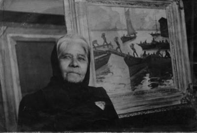 Justina Molina en el estudio de Quinquela