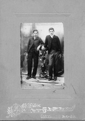 Quinquela y su amigo Santapan 1907