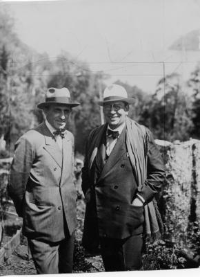 Quinquela junto a Taladrid, 1942