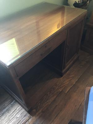 Escritorio perteneciente a Benito Quinquela Martín